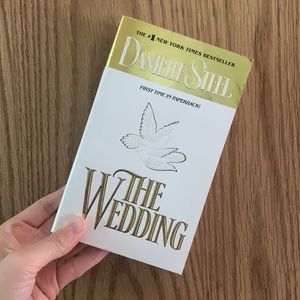 3/$30 Danielle steel - the wedding novel